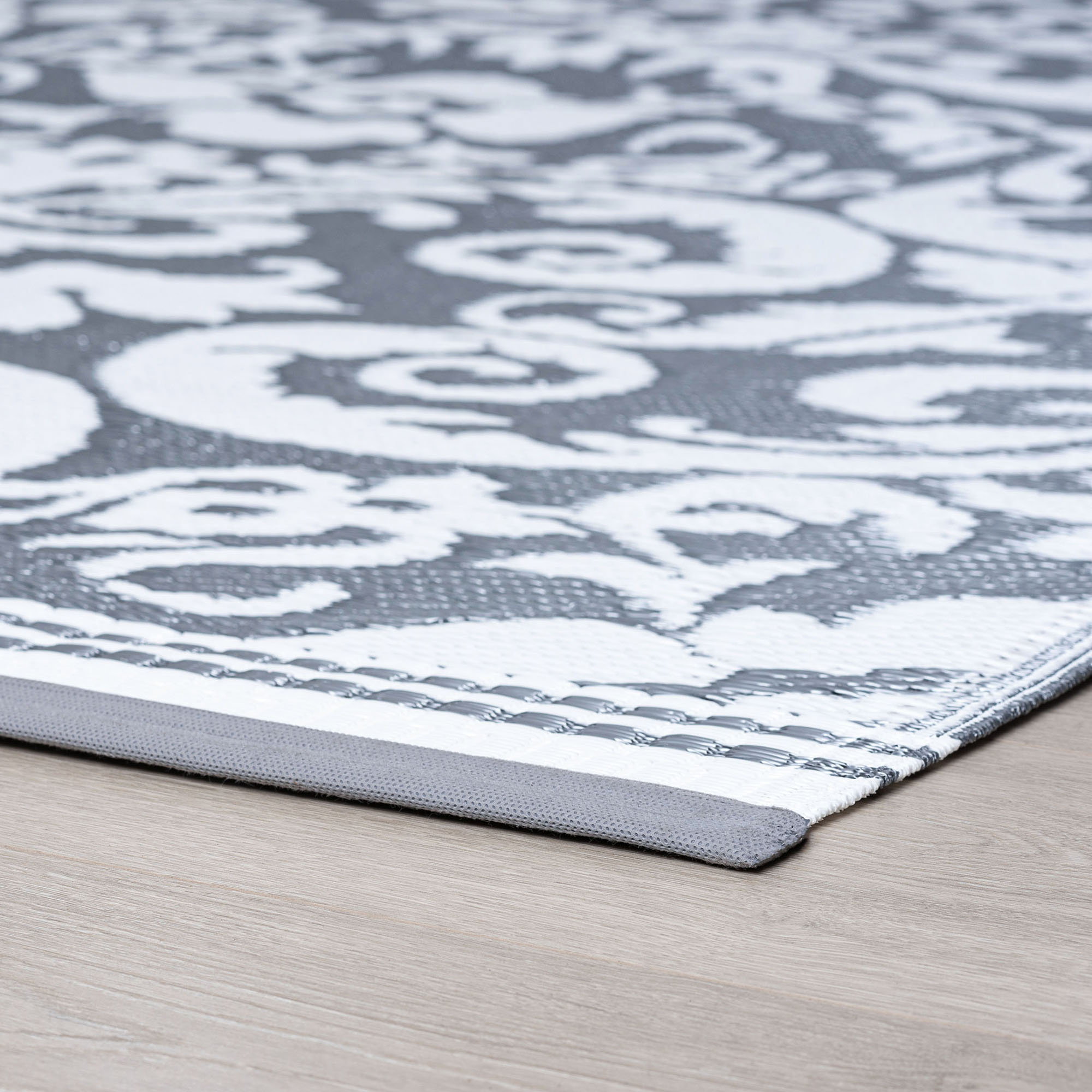 vryim1ccqd55il4gonfl.jpg vryim1ccqd55il4gonfl.jpg